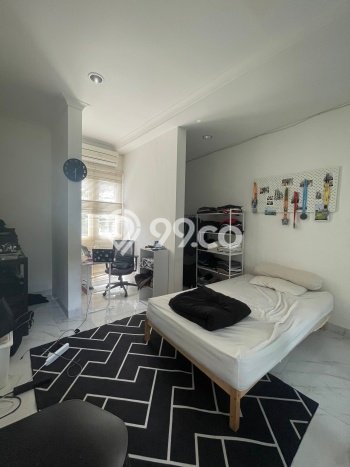 Rumah Elit Modern Tanpa Renovasi di BSD The Icon Tangerang Rumah Elit Modern Tanpa Renovasi di BSD The Icon Tangerang
