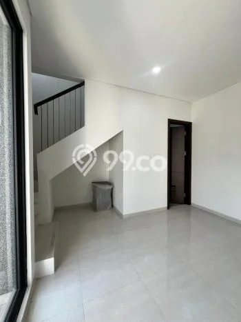 Jual Rumah Eksklusif 2 KT di Sektor 7-Bintaro, Tangerang Selatan Jual Rumah Eksklusif 2 KT di Sektor 7-Bintaro, Tangerang Selatan