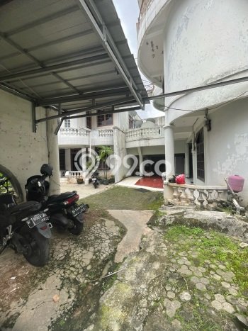 FOR SALE Kost 40 Kamar, 40 Kamar Mandi di Pondok Aren, Tangerang Selatan, Luas 2000m2 FOR SALE Kost 40 Kamar, 40 Kamar Mandi di Pondok Aren, Tangerang Selatan, Luas 2000m2
