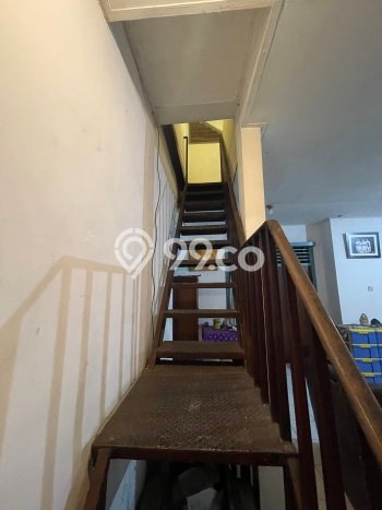 Rumah Luxury Modern Tanpa Renovasi di Kemandoran Jakarta Selatan Rumah Luxury Modern Tanpa Renovasi di Kemandoran Jakarta Selatan