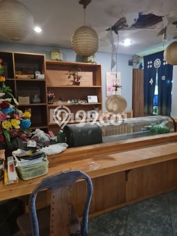 Unit Ruko Dijual di Surabaya LT 180m2 & LB 180m2 Unit Ruko Dijual di Surabaya LT 180m2 & LB 180m2