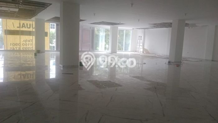 Komersial Dijual di Jakarta Timur LT 600m2 & LB 1600m2 Lokasi Terbaik! Komersial Dijual di Jakarta Timur LT 600m2 & LB 1600m2 Lokasi Terbaik!