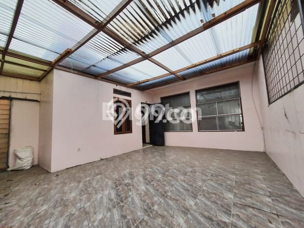 Siap Huni Rumah Mewah 4 Kamar di Batununggal Dekat ke Mana Pun Siap Huni Rumah Mewah 4 Kamar di Batununggal Dekat ke Mana Pun
