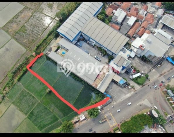 Lahan Kosong Dijual di Karawang Barat, Karawang, Luas 2420m2 Area Strategis Lahan Kosong Dijual di Karawang Barat, Karawang, Luas 2420m2 Area Strategis