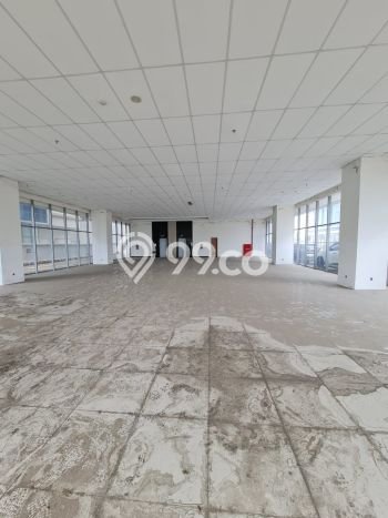 Kantor di Benda, Luas 4760m², Area Komersial, Siap Usaha Kantor di Benda, Luas 4760m², Area Komersial, Siap Usaha