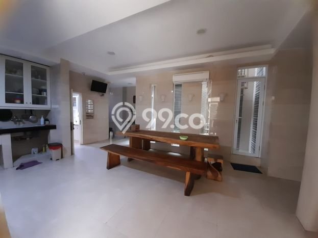 Ready to Use! Premium House LT 510m2 Desain Elegan di Ancol Ready to Use! Premium House LT 510m2 Desain Elegan di Ancol