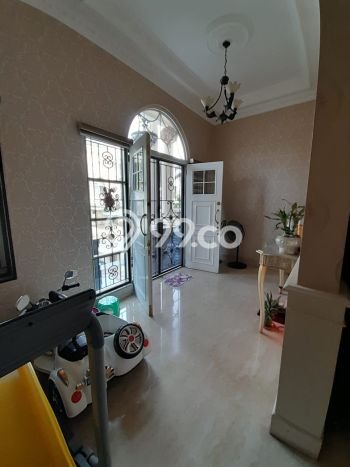 For Sale! Luxury House LT 250m2 Desain Modern di Pantai Indah Kapuk For Sale! Luxury House LT 250m2 Desain Modern di Pantai Indah Kapuk