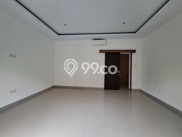 Tersedia Vila untuk Rent di , Area 0m2m², Akses ke Fasilitas Umum Tersedia Vila untuk Rent di , Area 0m2m², Akses ke Fasilitas Umum