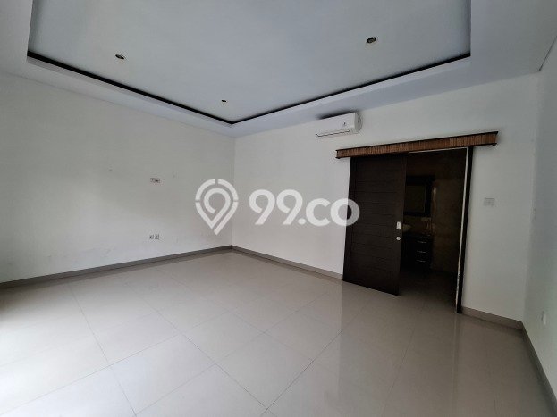 Tersedia Vila untuk Rent di , Area 0m2m², Akses ke Fasilitas Umum Tersedia Vila untuk Rent di , Area 0m2m², Akses ke Fasilitas Umum
