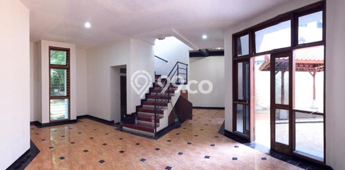 Siap Huni Rumah Mewah 5 Kamar di Lippo Cikarang Dekat ke Mana Saja Siap Huni Rumah Mewah 5 Kamar di Lippo Cikarang Dekat ke Mana Saja