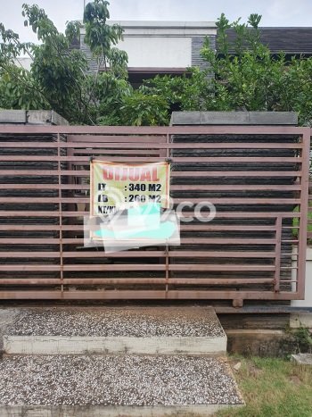 Rumah Elit Modern Tanpa Renovasi di Jababeka Bekasi Rumah Elit Modern Tanpa Renovasi di Jababeka Bekasi