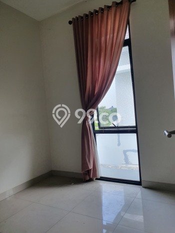 Dijual Rumah 3 Kamar Lokasi Strategis Nyaman dan Strategis di Lippo Cikarang Dijual Rumah 3 Kamar Lokasi Strategis Nyaman dan Strategis di Lippo Cikarang