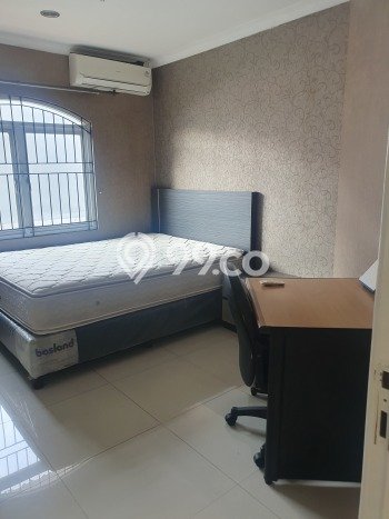 Rumah Bagus Siap Pakai Di Lippo Cikarang Luas 450m2 Lokasi Strategis Rumah Bagus Siap Pakai Di Lippo Cikarang Luas 450m2 Lokasi Strategis