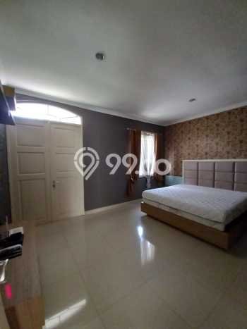 Lokasi strategis! Rumah siap huni dikontrakkan di Lippo Cikarang LB 185m2 Lokasi strategis! Rumah siap huni dikontrakkan di Lippo Cikarang LB 185m2