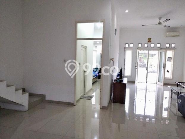 Dijual Cepat Rumah Bagus Siap Huni LB 160m2 di Lippo Cikarang, Cikarang Dijual Cepat Rumah Bagus Siap Huni LB 160m2 di Lippo Cikarang, Cikarang