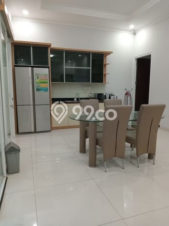 Disewakan Cepat Rumah Kondisi Bagus di Area Lippo Cikarang, Cikarang Disewakan Cepat Rumah Kondisi Bagus di Area Lippo Cikarang, Cikarang