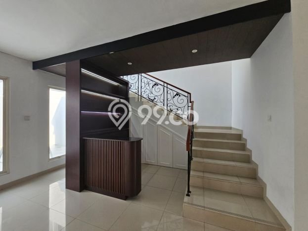 Lokasi strategis! Rumah siap pakai disewakan di Lippo Cikarang LB 217m2 Lokasi strategis! Rumah siap pakai disewakan di Lippo Cikarang LB 217m2