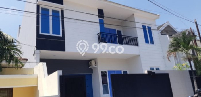 Rumah Menguntungkan di Semarang Utara, Dekat Kawasan Komersial, Semarang - LT 180m2m² Rumah Menguntungkan di Semarang Utara, Dekat Kawasan Komersial, Semarang - LT 180m2m²