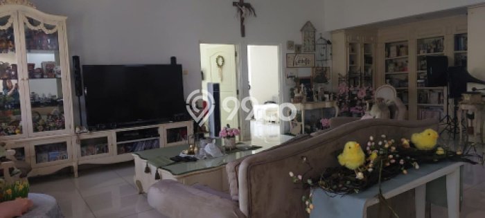 Jual Rumah 7 KT di Gajah Mungkur, Semarang - Luas Tanah 574m2m² Jual Rumah 7 KT di Gajah Mungkur, Semarang - Luas Tanah 574m2m²