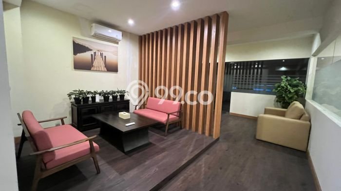 Unit Ruko Dijual di Jakarta Utara LT 122m2 & LB 548m2 Unit Ruko Dijual di Jakarta Utara LT 122m2 & LB 548m2