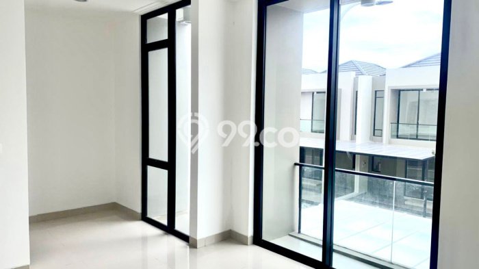 Jual Rumah Modern 3 KT di Pantai Indah Kapuk 2, Jakarta Utara Jual Rumah Modern 3 KT di Pantai Indah Kapuk 2, Jakarta Utara