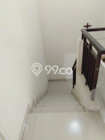Ready to Use! Premium House LT 90m2 Desain Modern di Puri Mansion Ready to Use! Premium House LT 90m2 Desain Modern di Puri Mansion