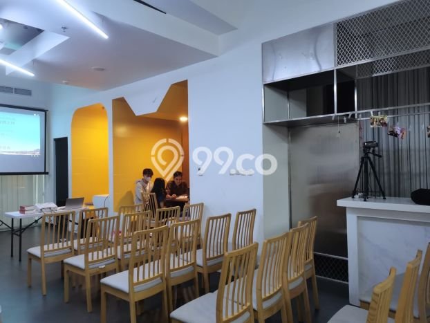Kantor untuk Disewa di Pusat Jakarta Utara Luas Bangunan 206m2 Kantor untuk Disewa di Pusat Jakarta Utara Luas Bangunan 206m2