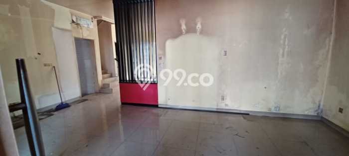 Hunian Mewah LB 208m2 Siap Huni Desain Elegan di Cengkareng Barat, Jakarta Barat Hunian Mewah LB 208m2 Siap Huni Desain Elegan di Cengkareng Barat, Jakarta Barat