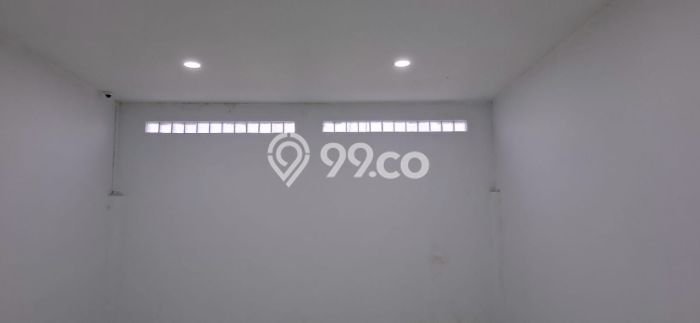Gudang Dijual di Tangerang LT 1860m2 & LB 1860m2 Lokasi Terbaik! Gudang Dijual di Tangerang LT 1860m2 & LB 1860m2 Lokasi Terbaik!