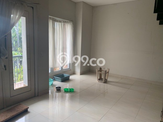 For Sale Hunian Rumah Nyaman 3 KT di Cibubur, Jakarta Timur For Sale Hunian Rumah Nyaman 3 KT di Cibubur, Jakarta Timur