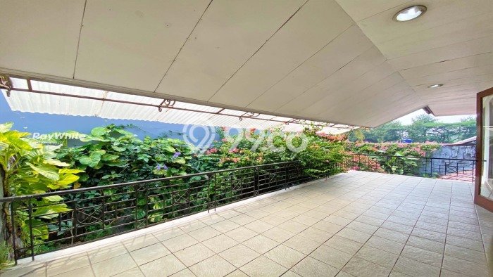 Dijual Rumah Premium dengan Fasilitas Sekitar Lengkap di Cinere, Depok Dijual Rumah Premium dengan Fasilitas Sekitar Lengkap di Cinere, Depok