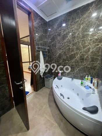 Rumah Luxury Modern Siap Huni di Bintaro Tangerang Selatan Rumah Luxury Modern Siap Huni di Bintaro Tangerang Selatan