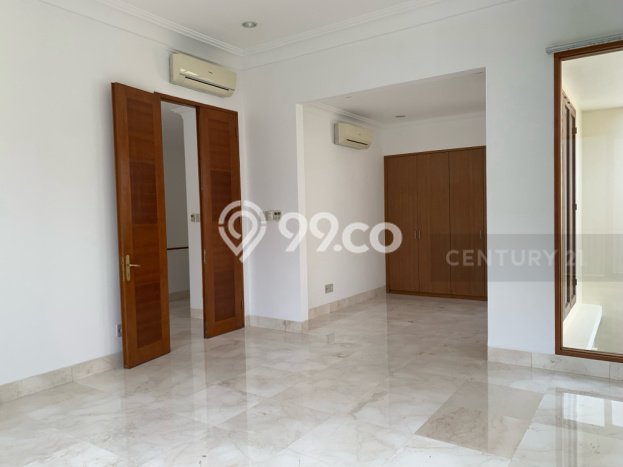 Siap Huni Rumah Mewah 4 Kamar di Cilandak Dekat ke Mana Pun Siap Huni Rumah Mewah 4 Kamar di Cilandak Dekat ke Mana Pun