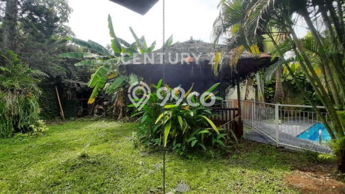 Rumah Luxury Modern Tanpa Renovasi di Kemang Jakarta Selatan Rumah Luxury Modern Tanpa Renovasi di Kemang Jakarta Selatan