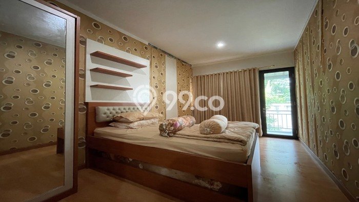 Hunian Elit LB 150m2 Siap Huni Desain Elegan di Bintaro, Tangerang Selatan Hunian Elit LB 150m2 Siap Huni Desain Elegan di Bintaro, Tangerang Selatan