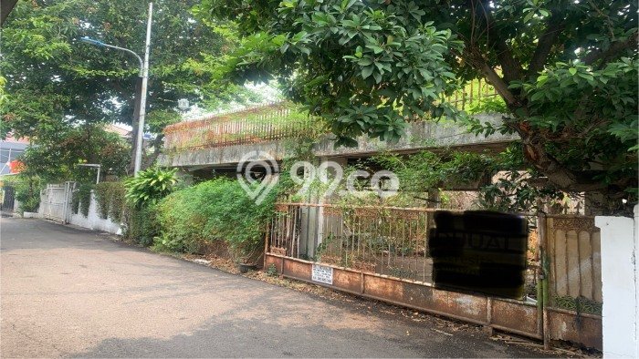 Dijual Tanah di Kebayoran Baru Jakarta Selatan Luas 268m2 SHM Dijual Tanah di Kebayoran Baru Jakarta Selatan Luas 268m2 SHM