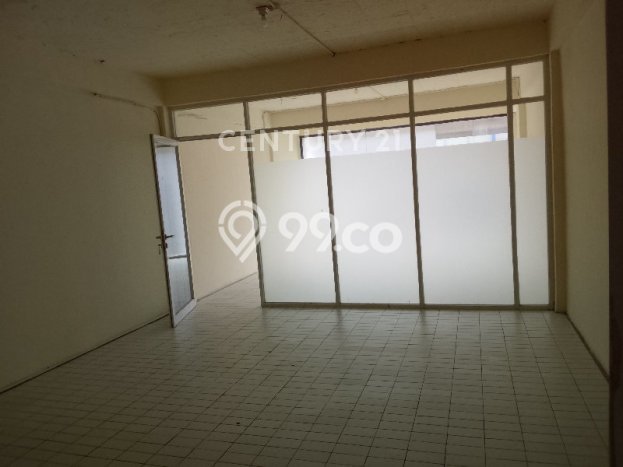 Unit Komersial Disewakan di Jakarta Selatan Area Strategis Harga Kompetitif Unit Komersial Disewakan di Jakarta Selatan Area Strategis Harga Kompetitif