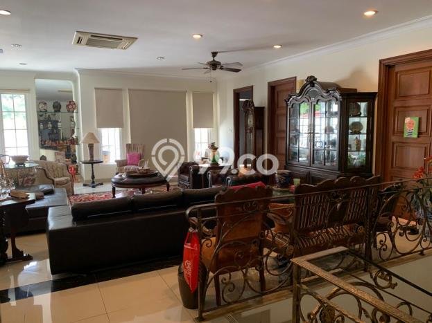 Hunian Eksklusif Siap Huni LT 380m2 di Kebayoran Baru, Jakarta Selatan Hunian Eksklusif Siap Huni LT 380m2 di Kebayoran Baru, Jakarta Selatan