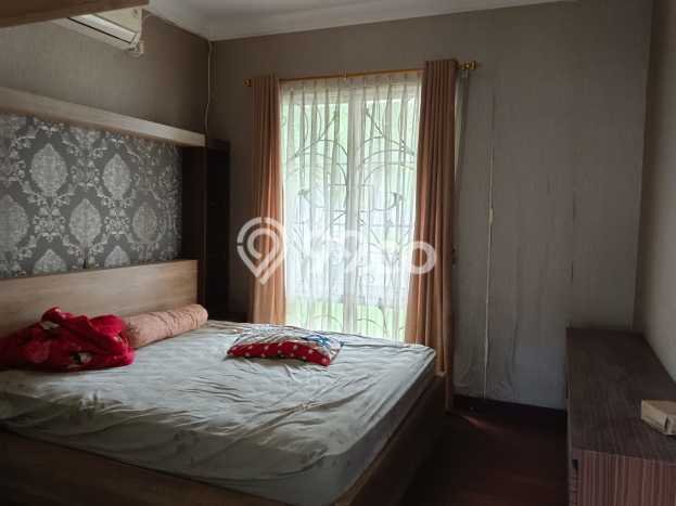 Rumah Lokasi Strategis di Kota Wisata, Bogor, LT 264m² LB 330m² Rumah Lokasi Strategis di Kota Wisata, Bogor, LT 264m² LB 330m²