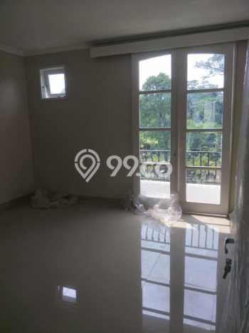 SPECIAL OFFER! Rumah Nyaman area Kota Wisata, LT 220m² Bangunan 300m² SPECIAL OFFER! Rumah Nyaman area Kota Wisata, LT 220m² Bangunan 300m²