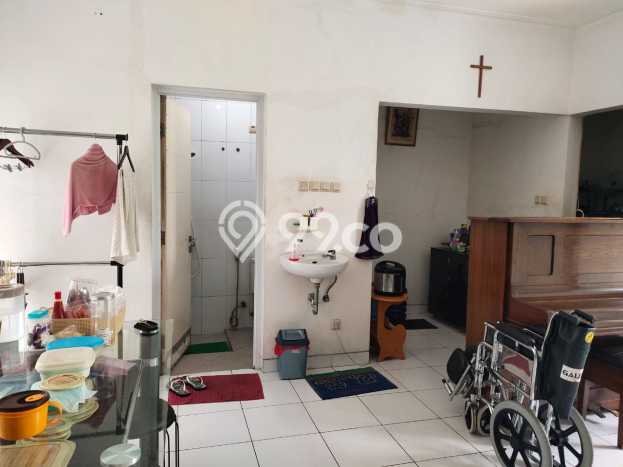 Rumah Luas Asri 4 KT Siap Huni di Kota Wisata Bogor Rumah Luas Asri 4 KT Siap Huni di Kota Wisata Bogor
