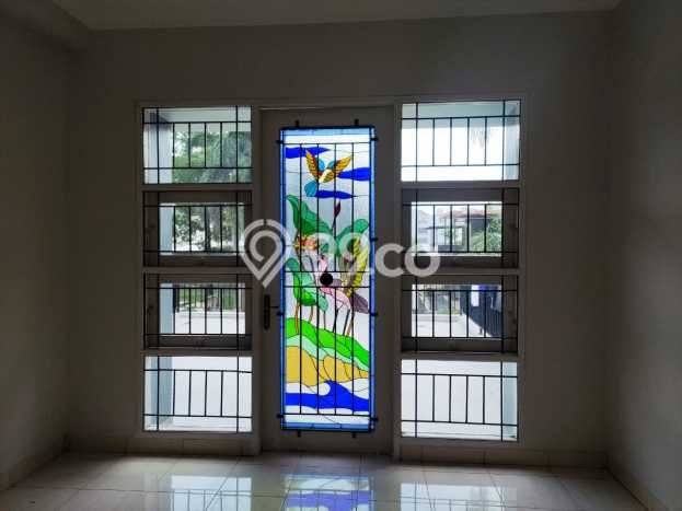 Rumah Minimalis 3 KT LT 200m2 di Legenda Wisata Rumah Minimalis 3 KT LT 200m2 di Legenda Wisata