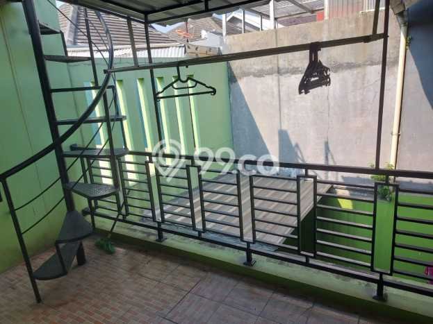 Rumah Luas Asri 4 KT Siap Pakai di Kota Wisata Bogor Rumah Luas Asri 4 KT Siap Pakai di Kota Wisata Bogor