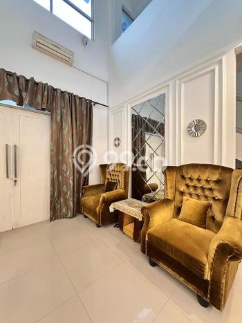 For Sale! Luxury House LT 163m2 Desain Modern di Jatiwarna For Sale! Luxury House LT 163m2 Desain Modern di Jatiwarna