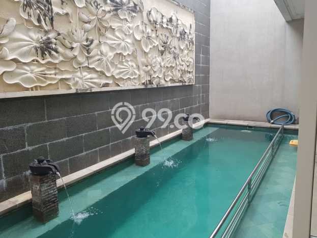 For Sale! Luxury House LT 330m2 Desain Elegan di Kota Wisata For Sale! Luxury House LT 330m2 Desain Elegan di Kota Wisata