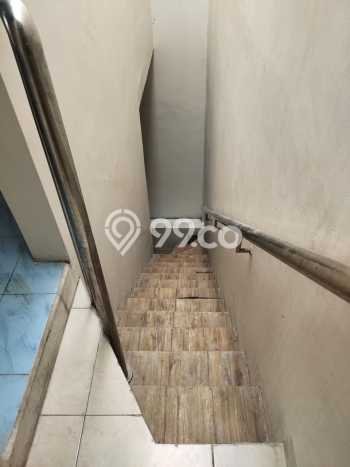 Rumah Minimalis 3 KT LT 200m2 di Legenda Wisata Rumah Minimalis 3 KT LT 200m2 di Legenda Wisata