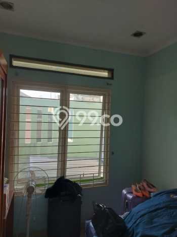 Rumah Luas Asri 4 KT Siap Pakai di Kota Wisata Bogor Rumah Luas Asri 4 KT Siap Pakai di Kota Wisata Bogor