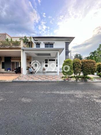 For Sale! Luxury House LT 163m2 Desain Modern di Jatiwarna For Sale! Luxury House LT 163m2 Desain Modern di Jatiwarna