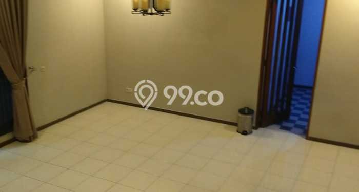 Dijual Rumah Mewah Megah Dengan View Eksklusif di Modernland, Tangerang Dijual Rumah Mewah Megah Dengan View Eksklusif di Modernland, Tangerang