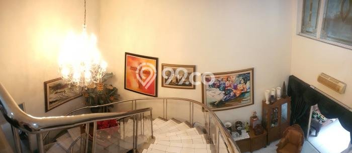 Rumah Elit Modern Siap Huni di BSD City Tangerang Rumah Elit Modern Siap Huni di BSD City Tangerang